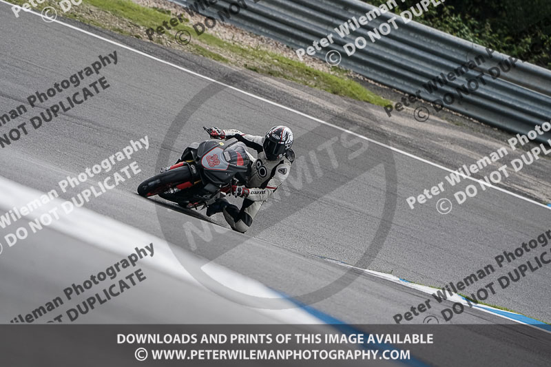 estoril;event digital images;motorbikes;no limits;peter wileman photography;portugal;trackday;trackday digital images